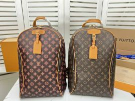 Picture of LV Mens Bags _SKUfw123336701fw